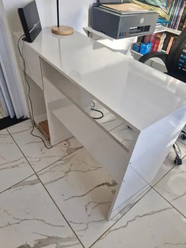 Vendo mesa de escritório!