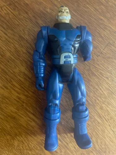 Boneco apocalipse no estado 