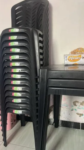 Vendo mesas e cadeiras 