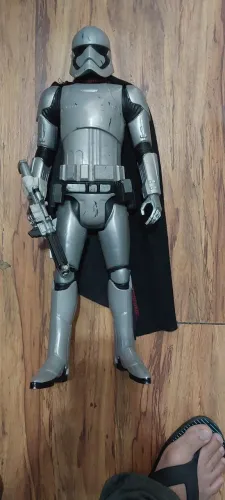 Capitão Phasma Star Wars 45 Cm Jakks Pacific
