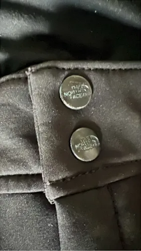 Cancã north face nova nunca foi usada 