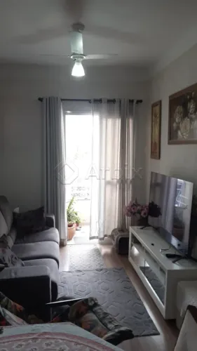 Apartamento à venda no Edifício Vitória Régia em Nova Odessa/SP