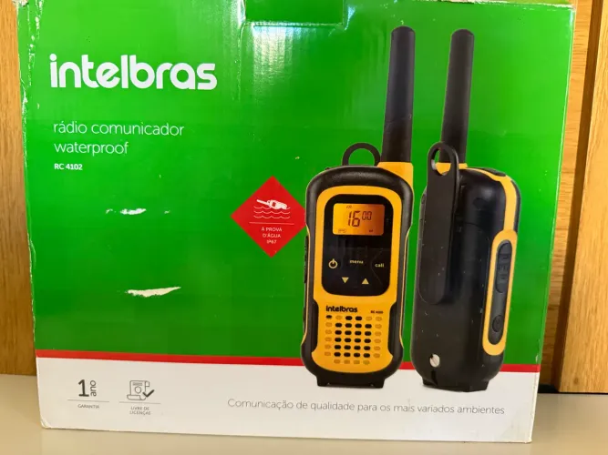 Kit Rádio Comunicador Intelbras RC 4102 Waterproof Novo c/ 2 Unidades