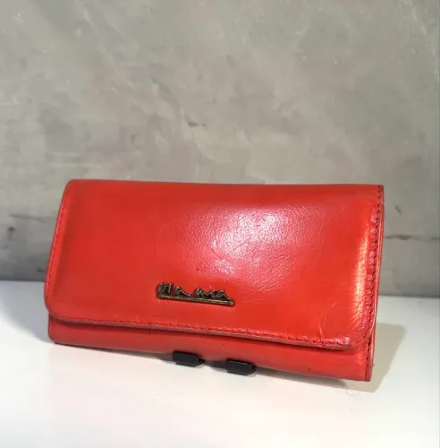 carteira couro via Mia 