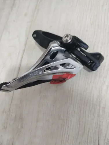 Câmbio Dianteiro Shimano Deore FD-M4100-M Abraçadeira 2x10v