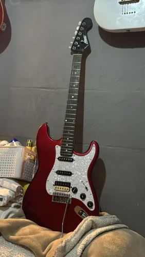 Guitarra Memphis Customizada