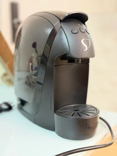 Cafeteira três corações