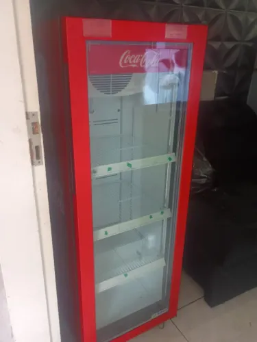 Freezer vertical expositor 177L