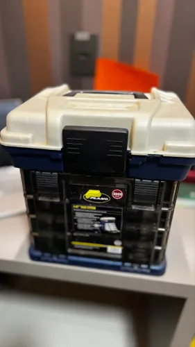 Caixa de pesca da Plano! Produto Americano ! 