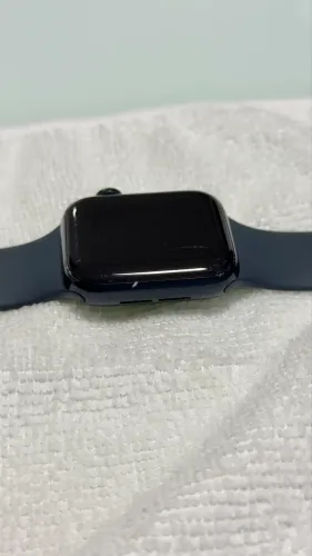 Apple Watch SE (2ª geração) GPS 40mm