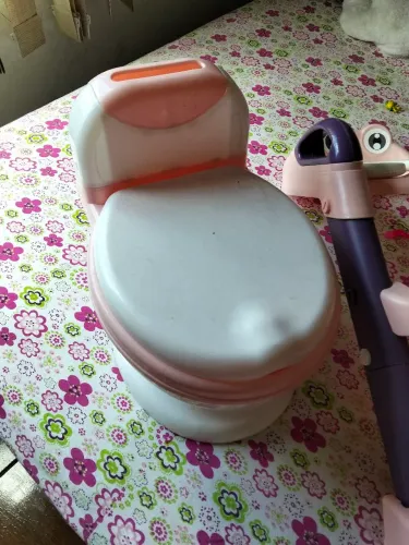 Kit para ajudar no desfralde penico e redutor com escada