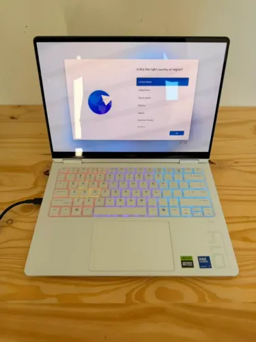 Notebook HP Omen 14 - Intel Core Ultra 7 255H / RTX 5060 / Tela 14? OLED 3K 120Hz