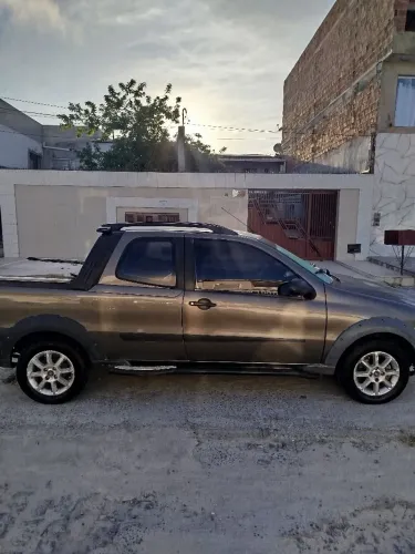 Fiat Strada Working 1.4 MPI Fire Flex 8V CD 2013