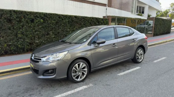 Citroen C4 Lounge Tendance 1.6 Turbo Flex Aut. 2017
