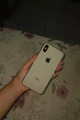 iPhone XS