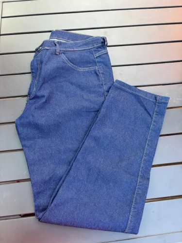 Calça masculina TAM : 44 R$ 54,00 nova
