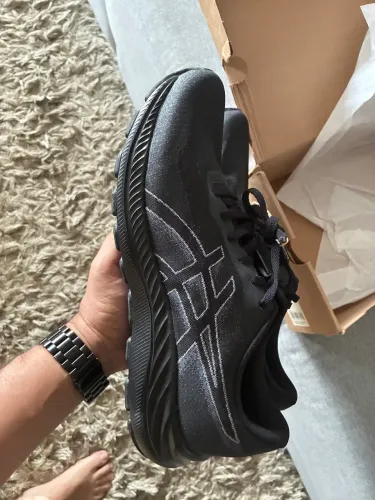 Tênis Asics Ugoki Masculino Preto - Nº 41 | Novo | Lacrado | Com Nota Fiscal 149,99