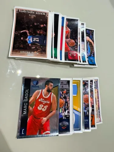 Lote 213 Figurinhas NBA 2016/2017 SEM REPETIDAS - Panini
