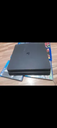 Ps4 slim vendo ou troco em ps3 com volta