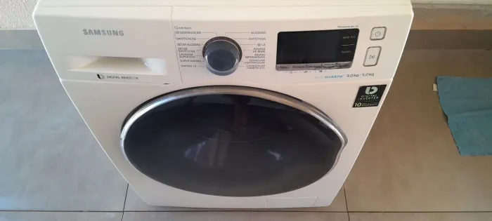 Lava e seca