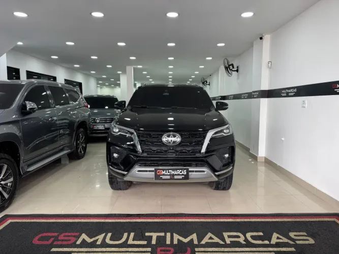 Toyota Hilux SW4 4X4 2.8 Diesel 2023