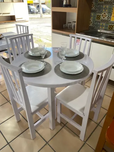 Mesa de jantar redonda NOVA