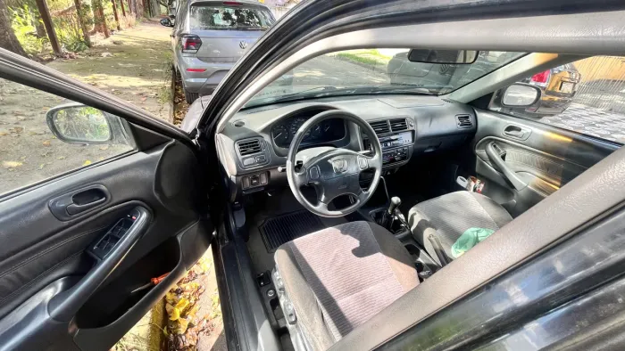 Honda Civic Sedan LX 1.6 16V Mec. 4P 2000