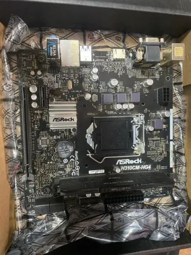Placa mãe ASROCK H310cm -HG4 DDR4 e memória ram 8gb