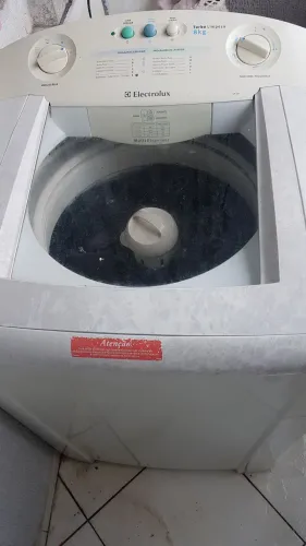 Máquina Lavar Electrolux Turbo Limpeza 8kg