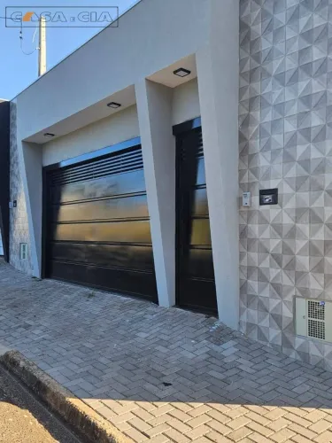 Casa nova com 2 dormitórios em Agudos/SP