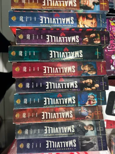 Box DVD smallville todas as temporadas completas originais