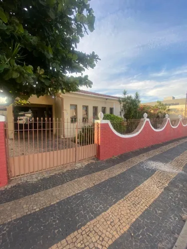 Casa à venda em Sumaré, Centro, com 3 quartos