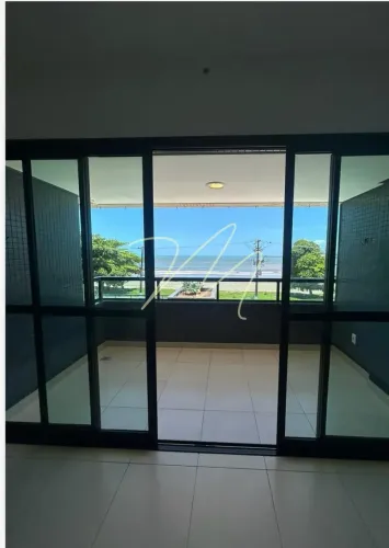 Apartamento à Venda com 4 quartos vista mar na Av. Litoranea