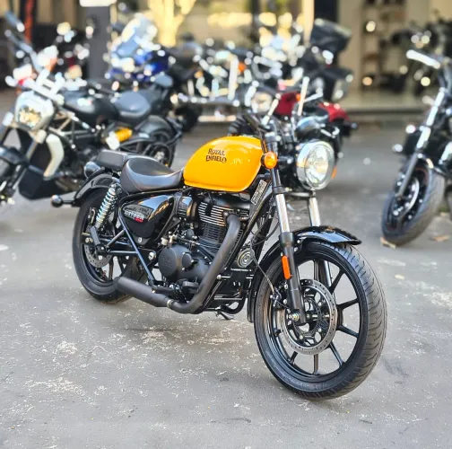Royal Enfield Meteor 350 Fireball