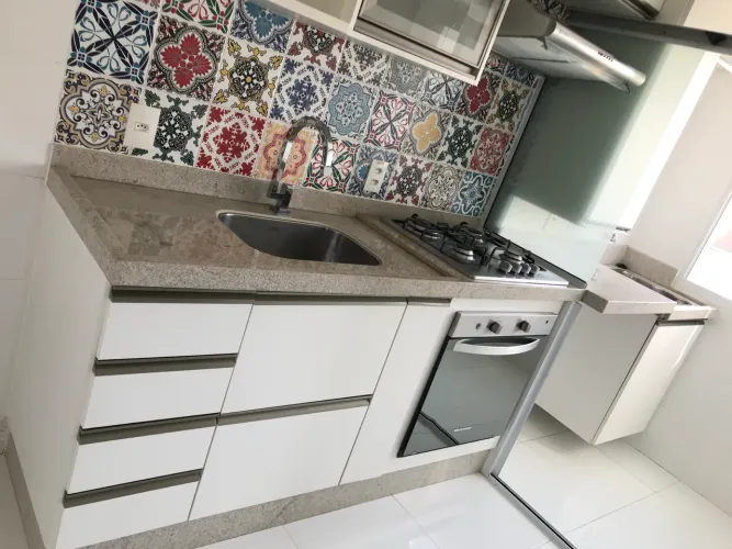 Vende-se Lindo Apartamento 