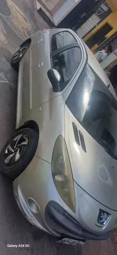 Peugeot 207 XR Sport 1.4 Flex 8V 5P 2011