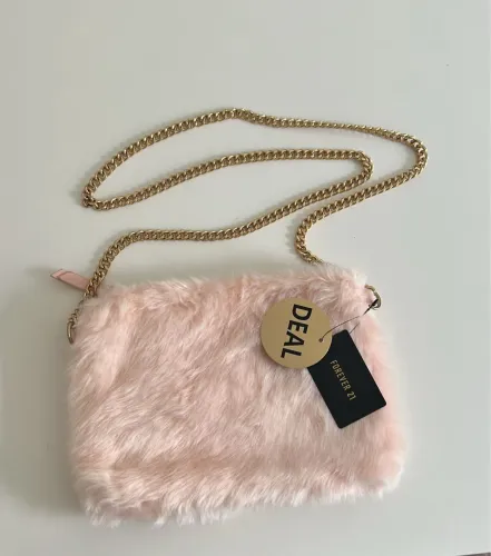 Bolsa Transversal Pequena Pelo Alça Corrente