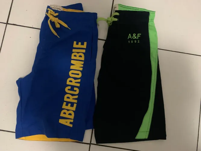 2 bermudas masc, originais, Abercrombie