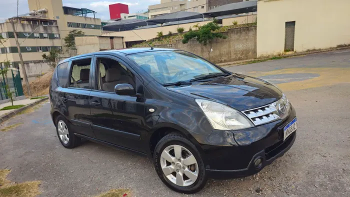 Nissan Livina SL 1.8 16V Flex Fuel Aut. 2010