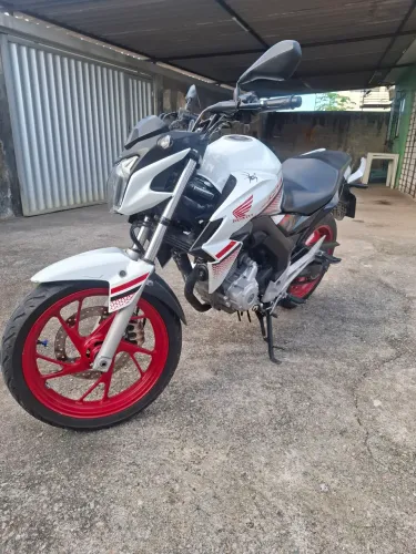 MOTO CB TWISTER 250C CBS ANO 2022