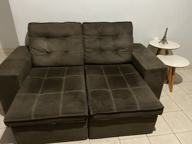 Vendo sofá retrátil reclinável