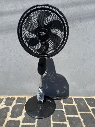 Ventilador 30 Centímetros Britânia 127volts