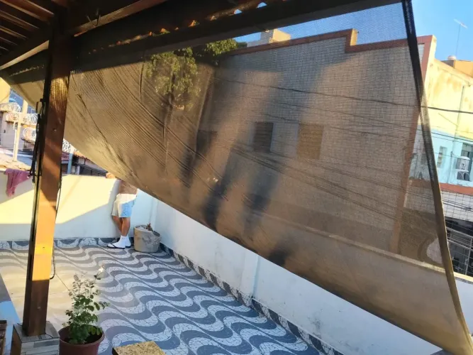 Toldo retrátil tela solar