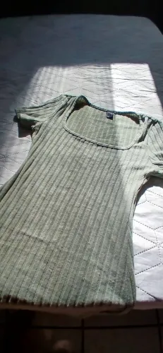 Vestido Midi Canelado Verde Sage