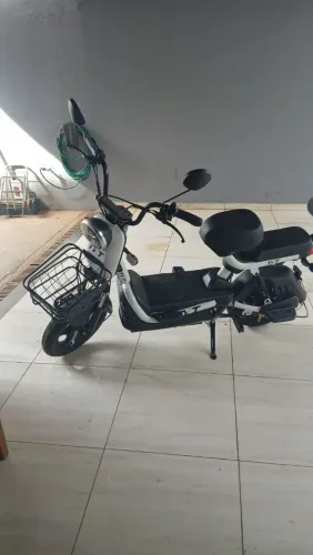 Mocinha elétrica tyt