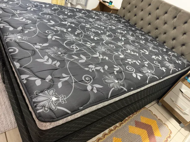 Cama