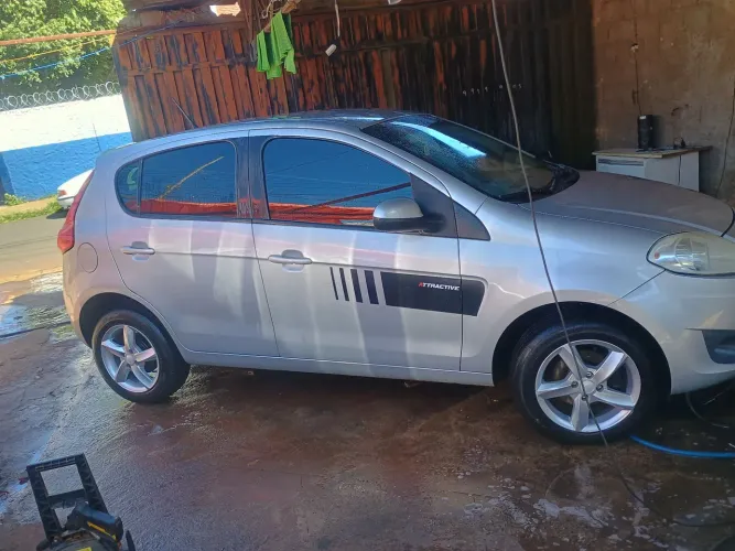 Fiat Palio Attractive 1.0 EVO Fire Flex 8V 5P 2015