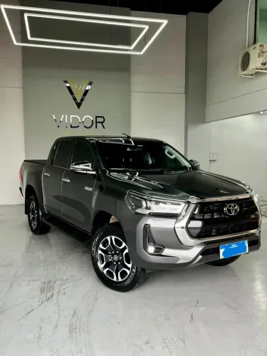 Toyota Hilux CD SRX 4X4 2.8 TDI 16V Diesel Aut. 2021