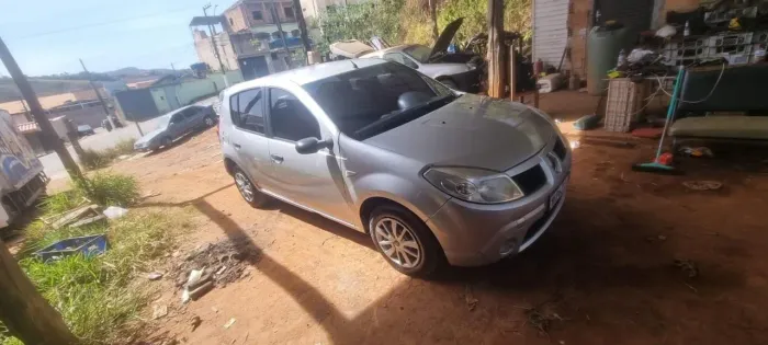 Renault Sandero Authentique Hi-flex 1.0 16V 5P 2009
