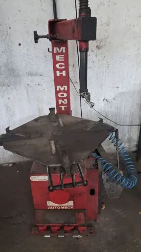 VENDO MAQUINA DE TIRAR PNEU COMPLETA 